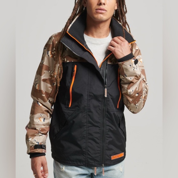 NWT - Superdry Men’s Tech Camo Wind Attacker Jacket - Size XXL - Picture 3 of 16